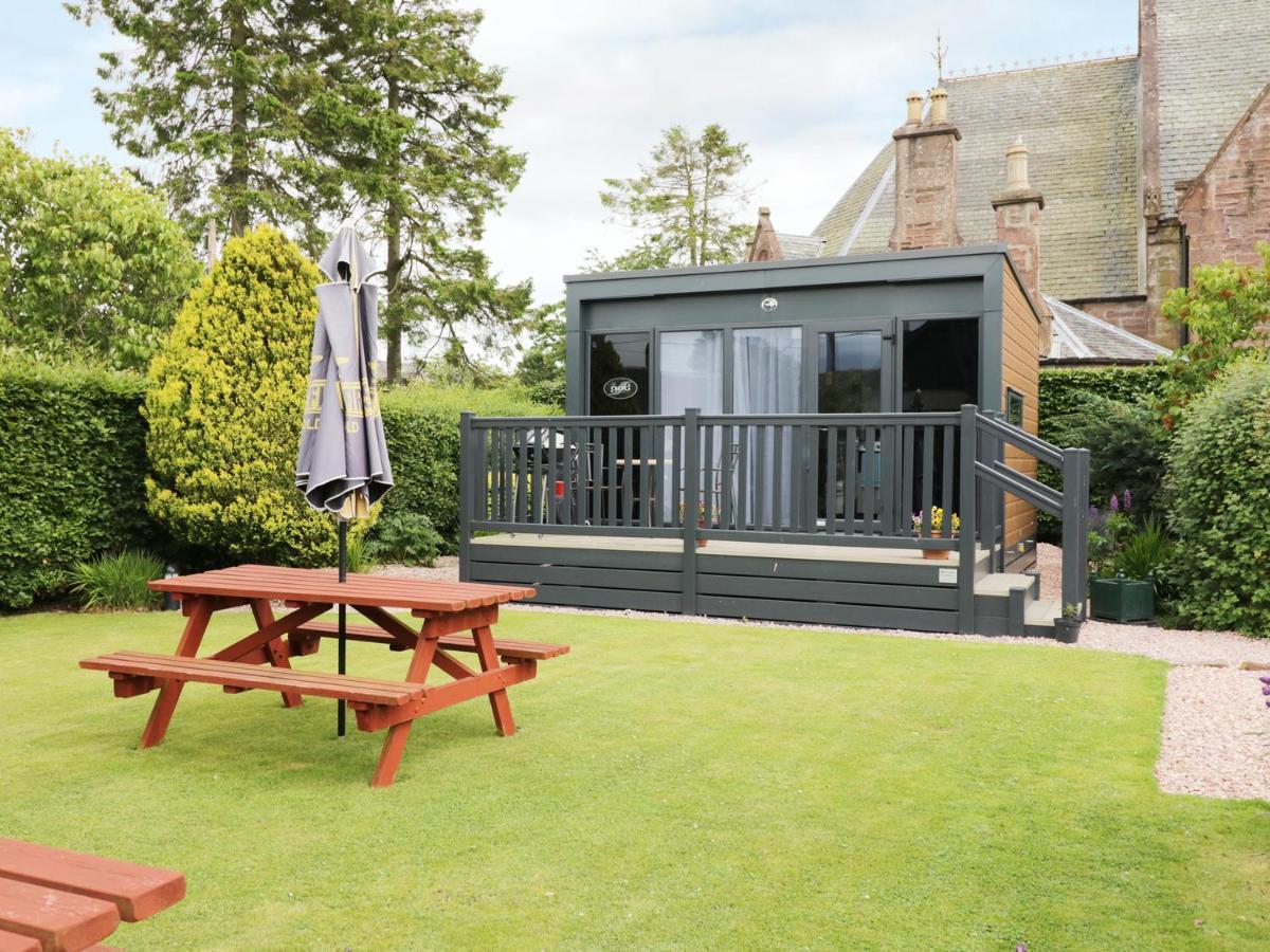 Cabin At The Tavern Villa Blairgowrie and Rattray Exterior photo